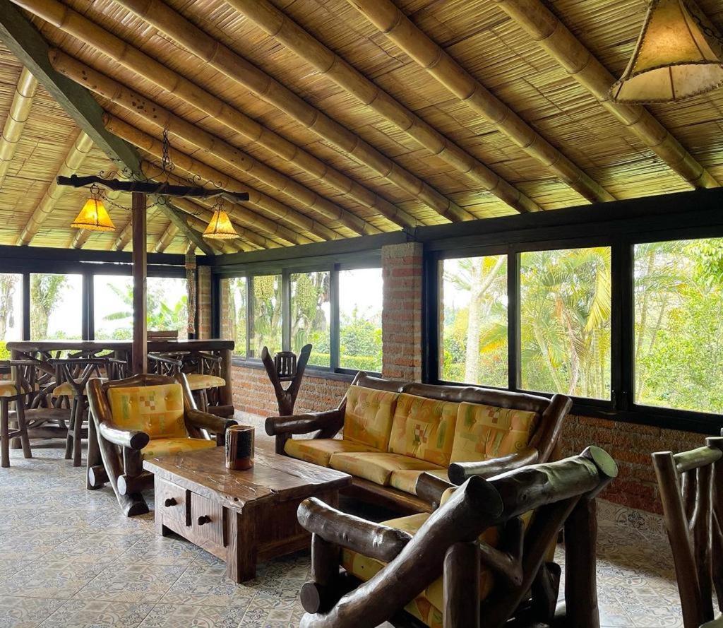 Hotel Bosques Del Saman Alcala Quimbaya Ngoại thất bức ảnh