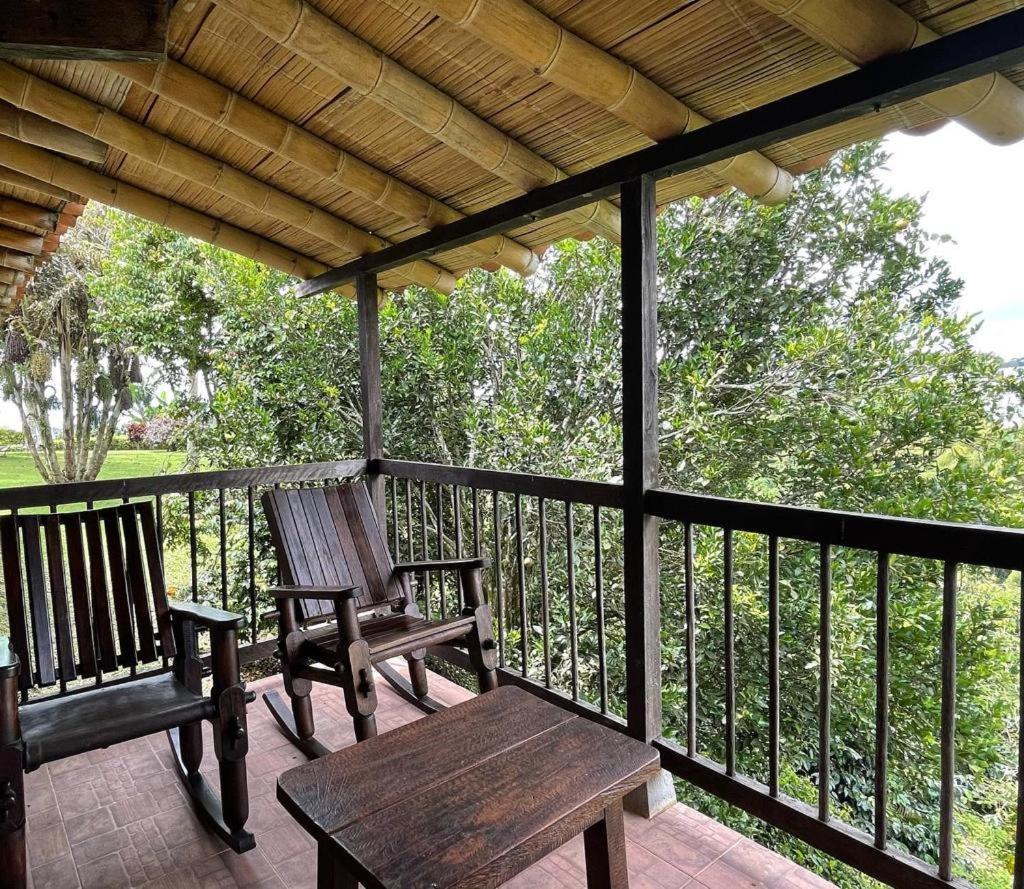 Hotel Bosques Del Saman Alcala Quimbaya Ngoại thất bức ảnh